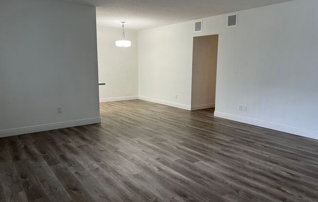 2 beds, 1 bath, $2,050