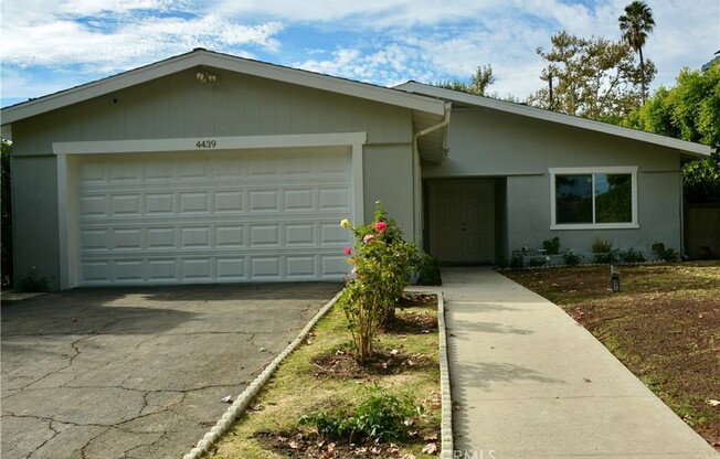 4 beds, 2 baths, 2,118 sqft, $6,500