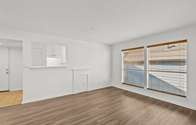 2 beds, 2 baths, 853 sqft, $1,500, Unit #360