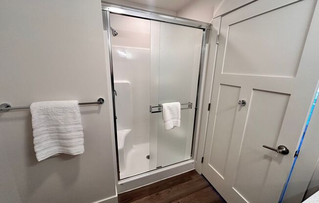 2 beds, 2 baths, 900 sqft, $1,850, Unit 111 (STR)