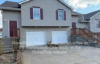 5633 N NORTHWOOD TER