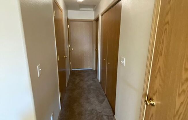 2 beds, 2 baths, 981 sqft, $1,699, Unit 210