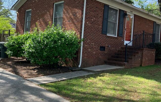 2 bedroom on Cornwallis/Kirkwood