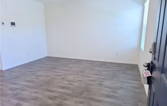 Modern Southwest Vegas Townhome with Loft, Quartz Kitchen & 2-Car Garage