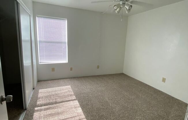 2 beds, 2 baths, 1,003 sqft, $1,120, Unit 2905