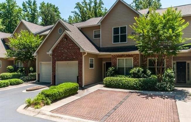 Elegant Exterior View of Manchester Place in Lithia Springs, Georgia Apartments for Rent