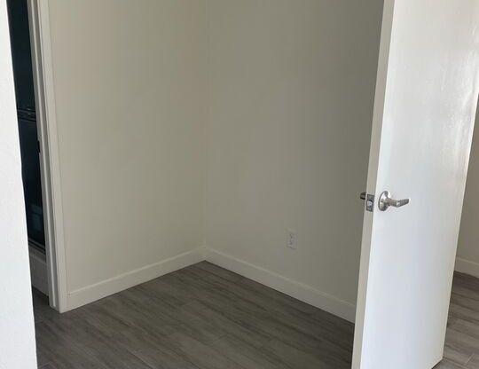 4 beds, 2.5 baths, 2,569 sqft, $5,500