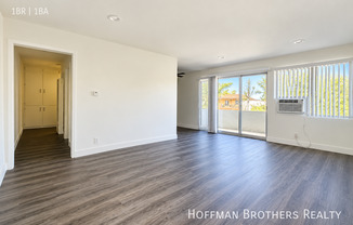 2311 S Bentley Ave
