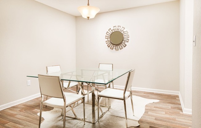 Dining Area at Arbor Park Apartments, Jackson, MS, 39209