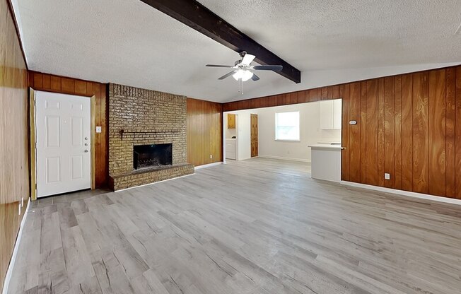 7624 OAK GDN TRL