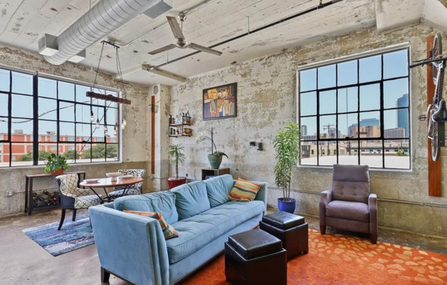 120 Saint Louis Ave