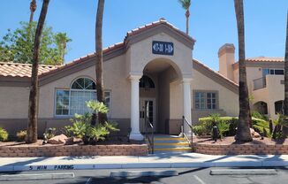 Great Location in Green Valley