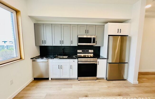 1308 10 N FRONT ST