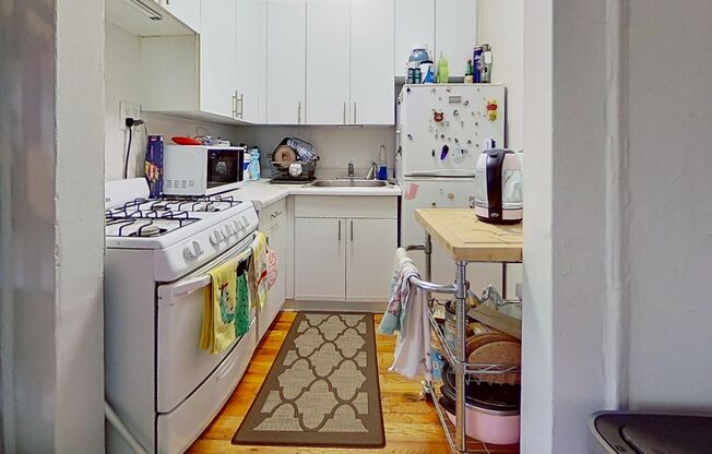 1 bed, 1 bath, 520 sqft, $2,000, Unit 302