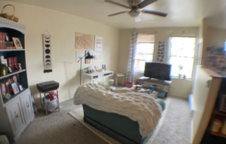 370 S Highland Ave 6