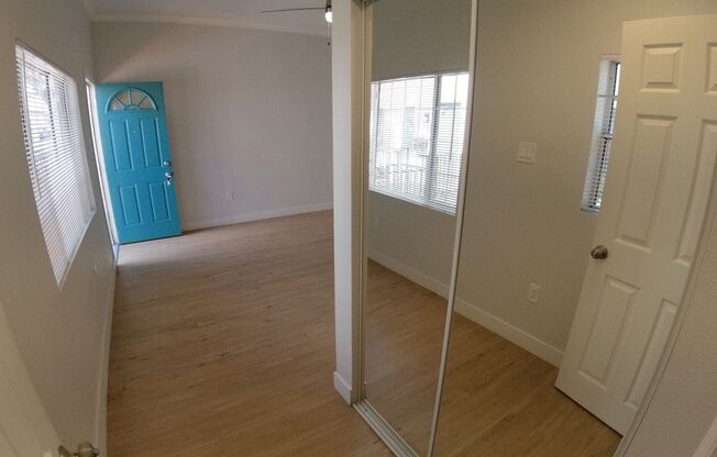 Studio, 1 bath, 423 sqft, $1,795, Unit 07