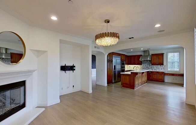 325 Canal Way – Gorgeous 4 Bed 3.5 Bath Pool Home with Resort-Style Backyard in Costa Mesa
