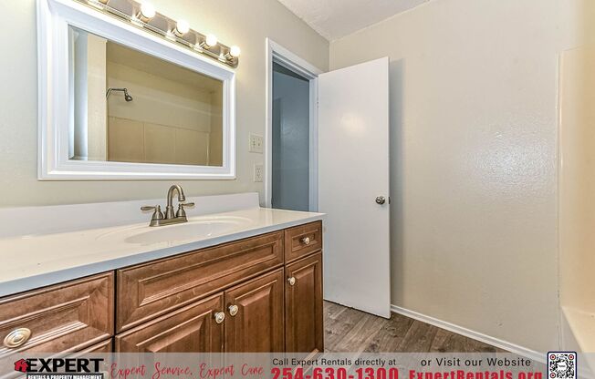 2 beds, 1.5 baths, 1,024 sqft, $1,195, Unit 1224 Westway Circle