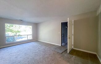 2 beds, 1 bath, 850 sqft, $1,350, Unit 4