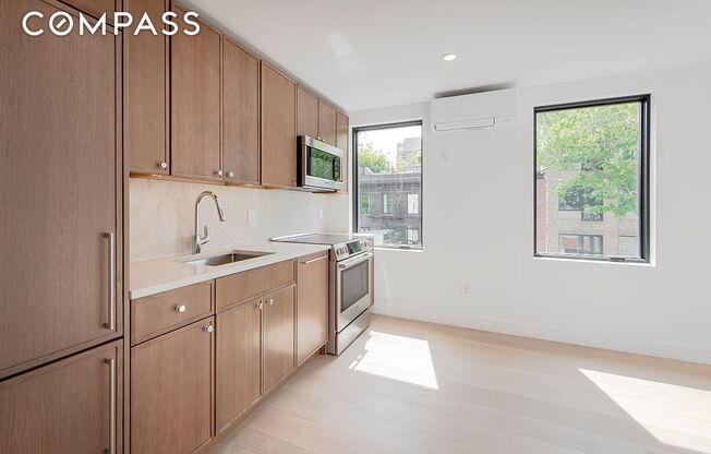 168 WYTHE AVE