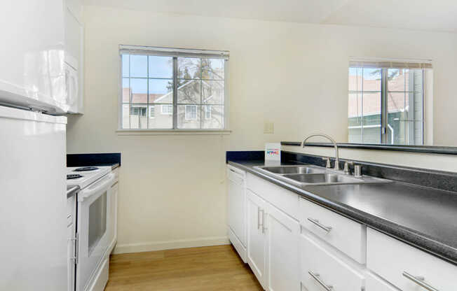 Kitchen with Dishwasher