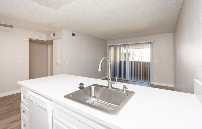 2 beds, 1 bath, 760 sqft, $1,775, Unit 314