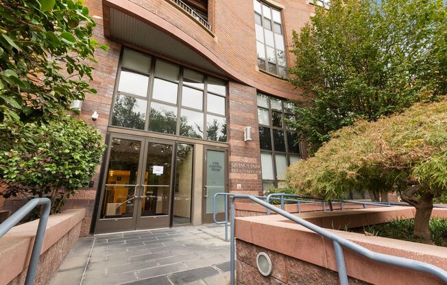 Modern Downtown DC Condo in Prime Logan Circle Location