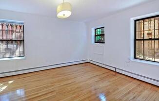 430 LEWIS AVE