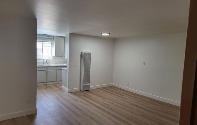 1 bed, 1 bath, $2,295, Unit 12