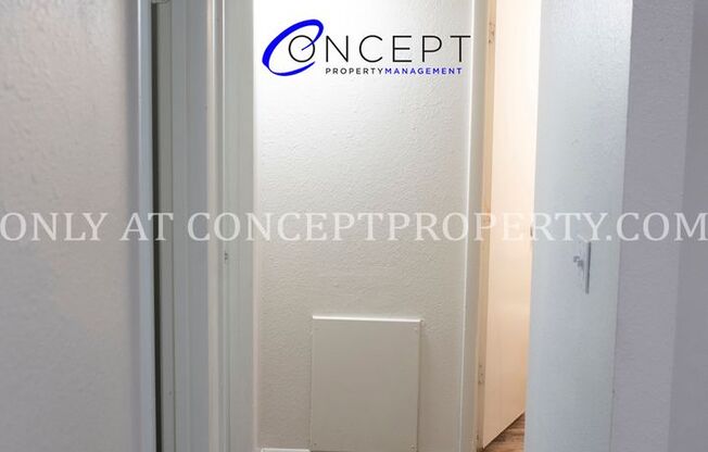 2 beds, 1 bath, 810 sqft, $1,299, Unit 30