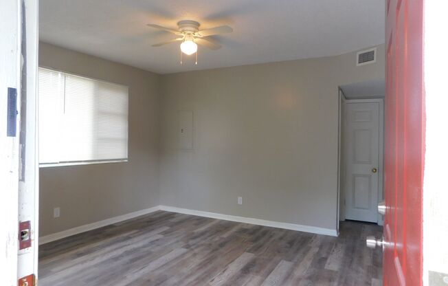 1716 W 26th St, Jacksonville, FL 32209
