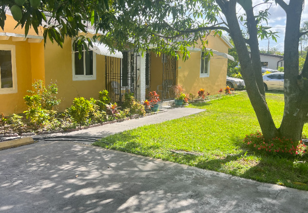 1 RODMAN ST