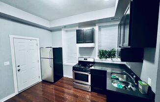 2 beds, 1 bath, $1,495, Unit GF