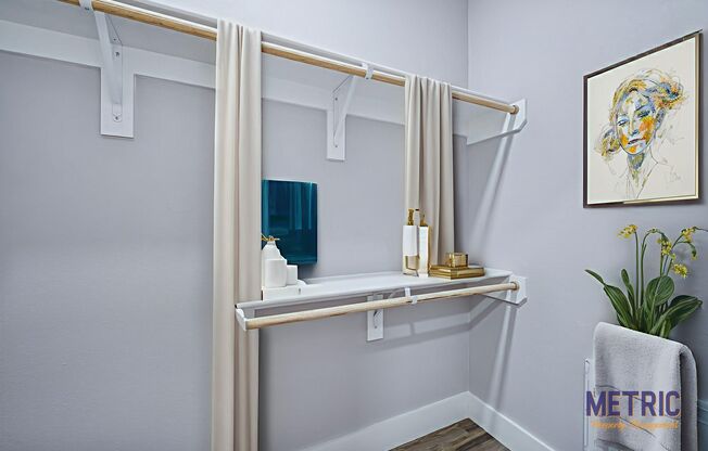 2 beds, 2 baths, 900 sqft, $1,185, Unit 131