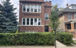 2252 N MONTICELLO AVE