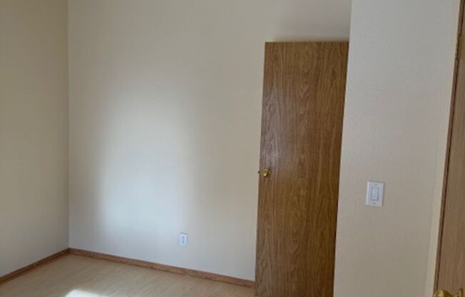 3 beds, 2 baths, $1,850