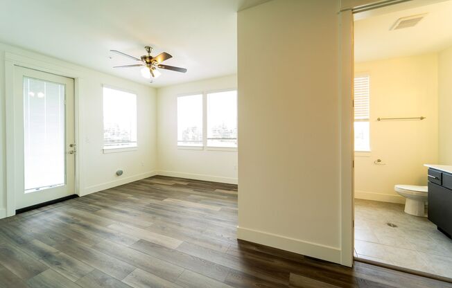 1 bed, 1 bath, 532 sqft, $1,599, Unit 420