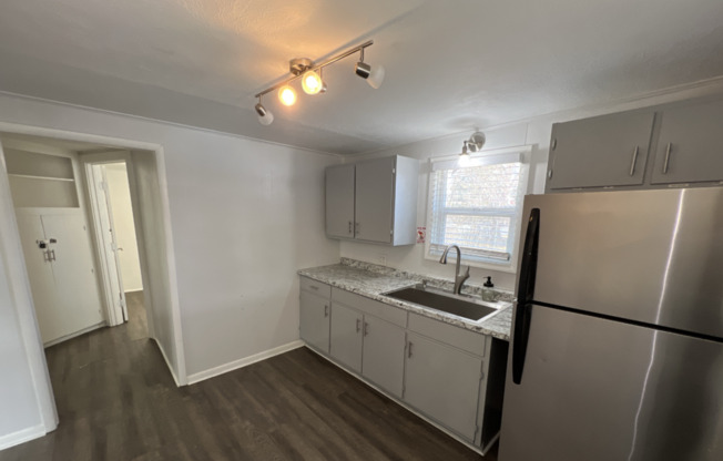 Updated 1 Bedroom 1 Bathroom Ranch Home in Wheatridge!