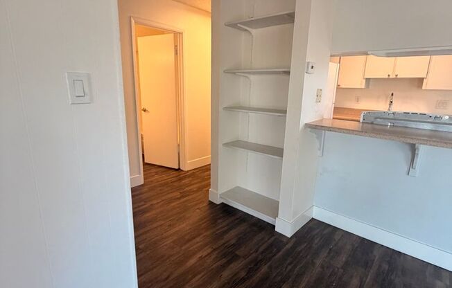 1 bed, 1 bath, 625 sqft, $1,895, Unit 209