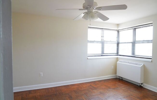 1 bed, 1 bath, $1,430, Unit 201