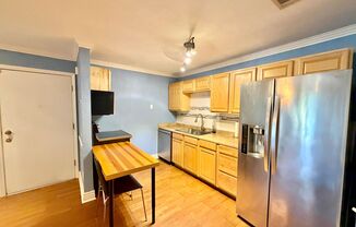 Charming 1/1 in Tumblin Creek - 3 miles from UF!