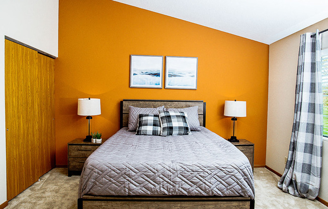 Mequon Trail Townhomes - Bedroom