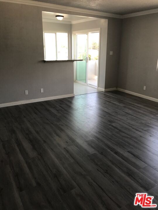 2018 S LONGWOOD AVE