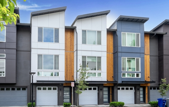 13955 NE 15 CT