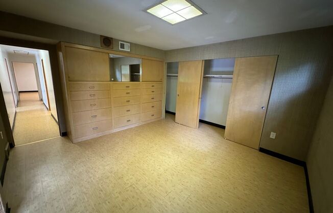 Incredibly Unique Property in the Heart of Shadyside!