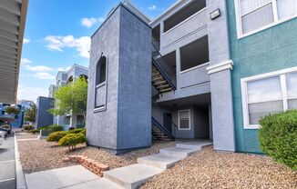 2 beds, 2 baths, $1,350, Unit UNIT 2099