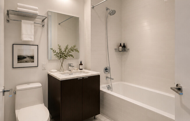 2 beds, 2.5 baths, 1,592 sqft, $17,990, Unit 3040