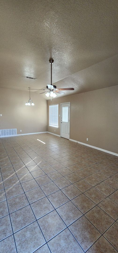 Coming Soon – 3 Bedroom Duplex Near Clear Creek Gate Viewable 9/4