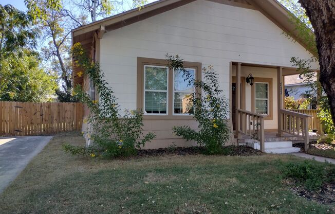 3 beds, 2 baths, $1,795