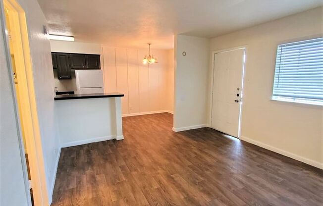 Studio, 1 bath, 450 sqft, $599, Unit 180-J